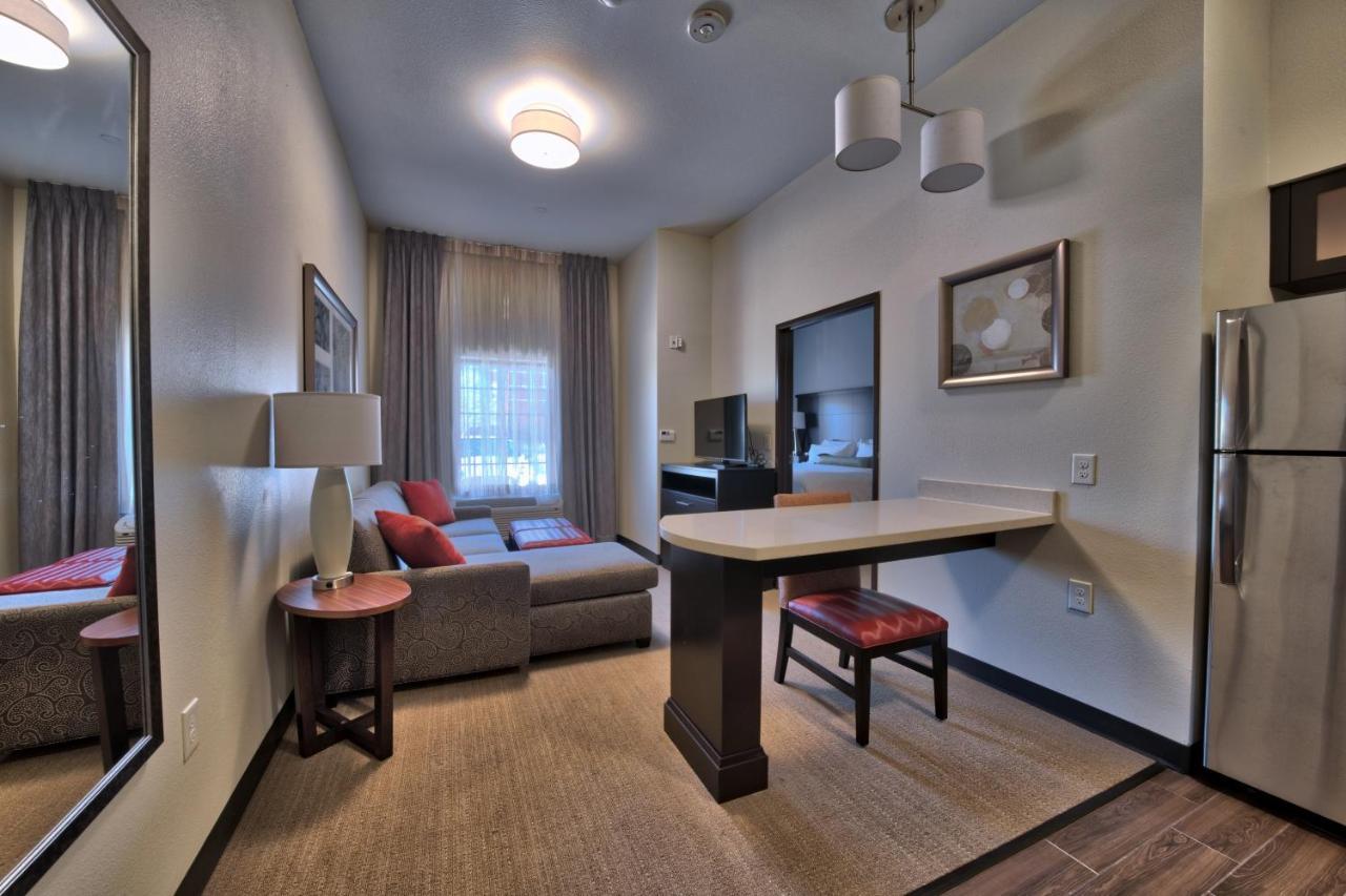 Staybridge Suites Lubbock South By Ihg מראה חיצוני תמונה